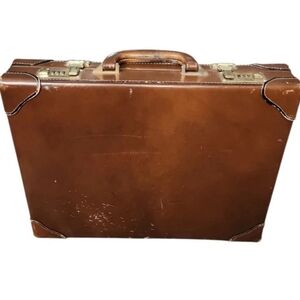 Vintage Brown Leather Early Presto Pilot File Briefcase 3 Digit Combo Lock *Rare